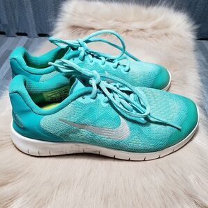 Nike girls' free rn 2017 shoes